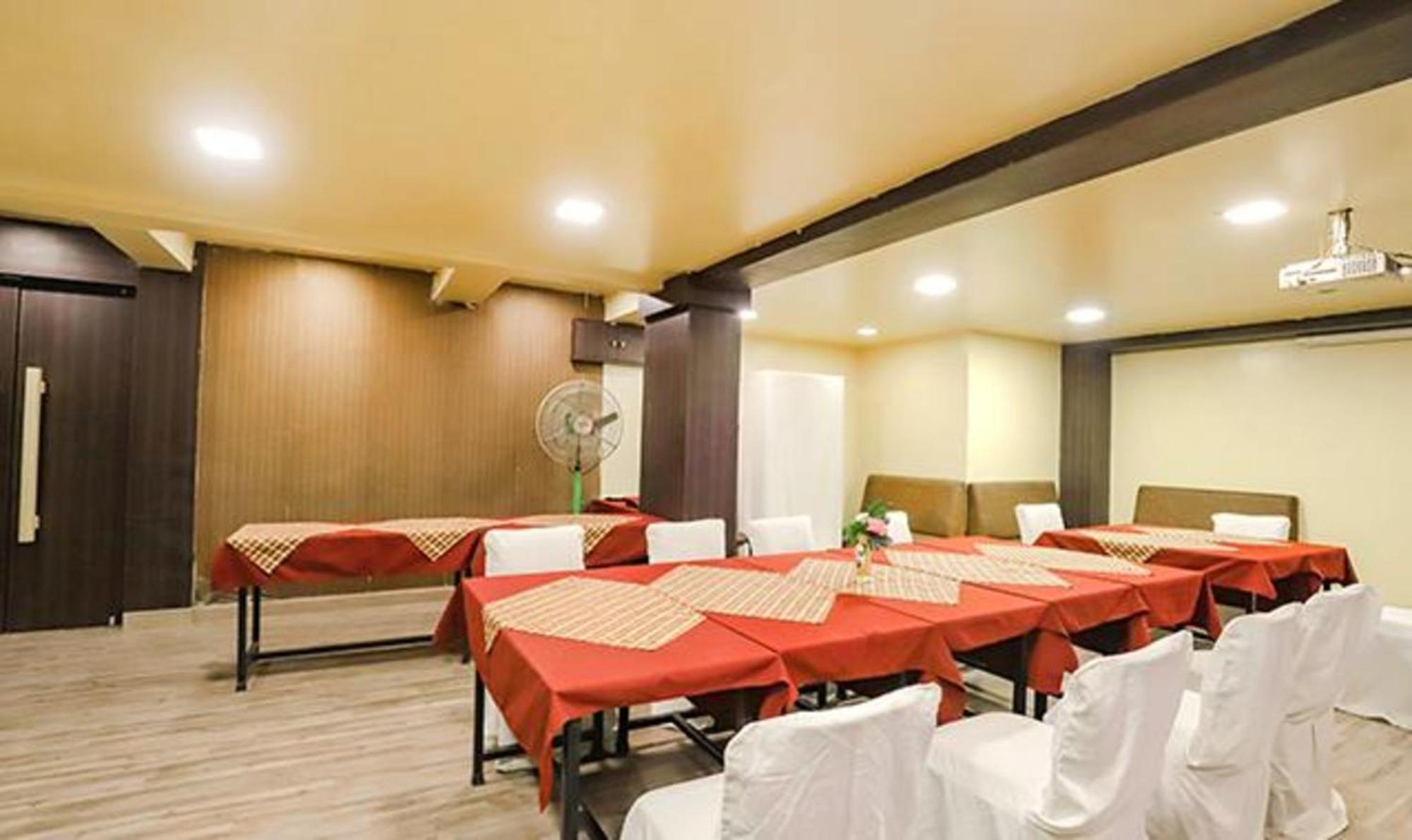Fabhotel Parashar 那格浦尔 外观 照片