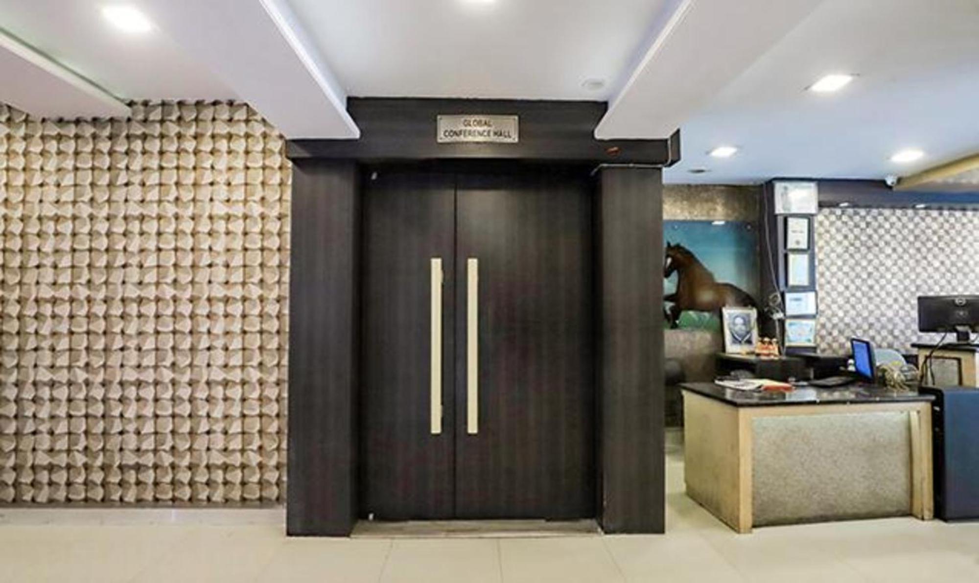 Fabhotel Parashar 那格浦尔 外观 照片